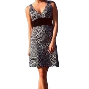 Patagonia Black Floral Margot Dress Sz XS